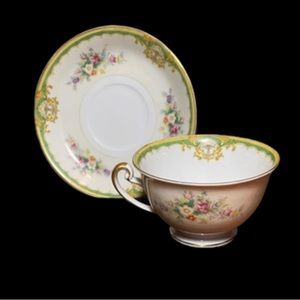 Rare Find Vintage Royal China Japan  Set of 7 Cup & Saucer 8oz